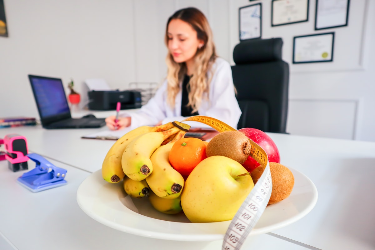 Alimentos probióticos y fibra para salud digestiva óptima